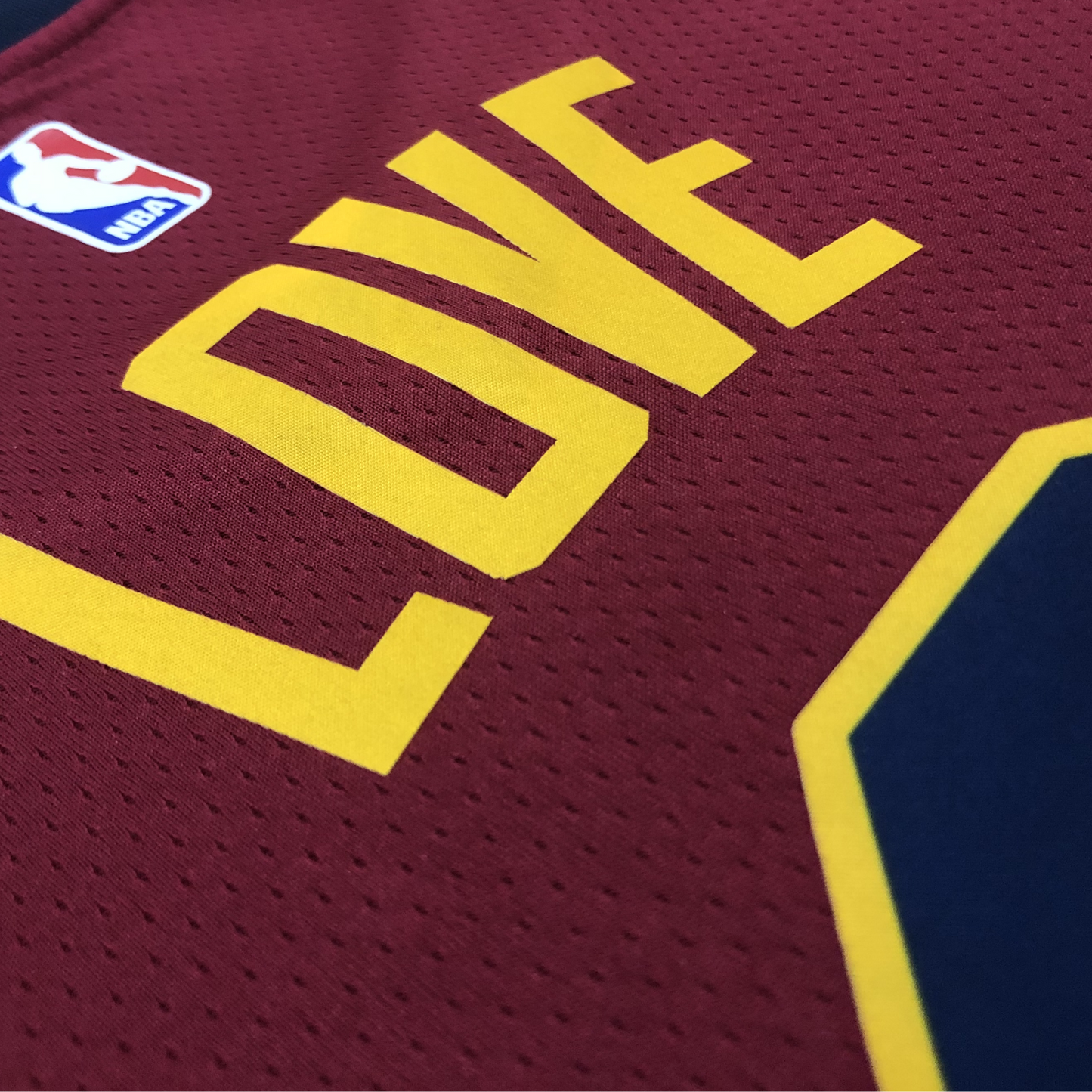 Camisa Regata Nike NBA Cleveland Cavaliers Icon Edition 2019/20 - imagem 5