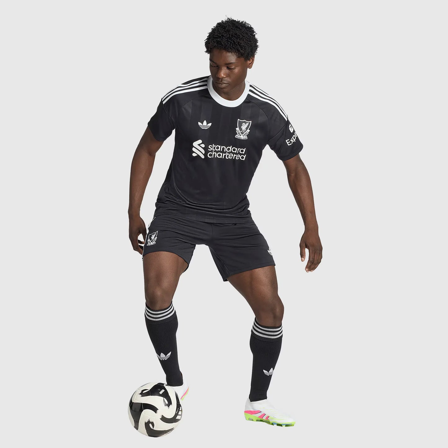 Camisa adidas Liverpool 2025/26 Goleiro — imagem 2