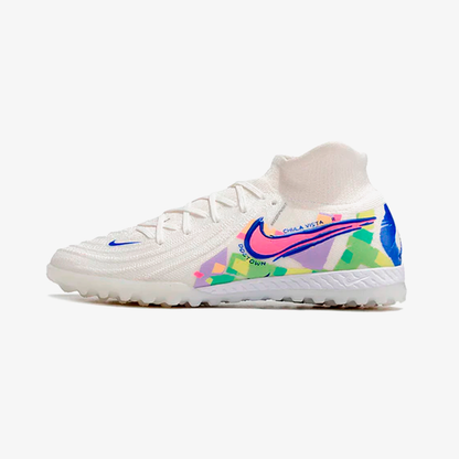 Chuteira Society Nike Phantom Luna II TF - vista frontal