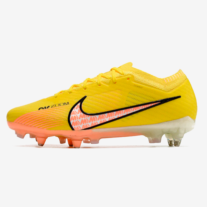 Chuteira Nike Mercurial Vapor 15 Air Zoom SG-PRO - vista frontal