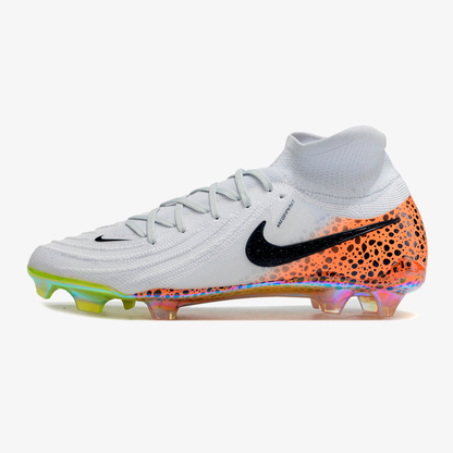 Chuteira Nike Phantom Luna Elite NU FG - vista frontal