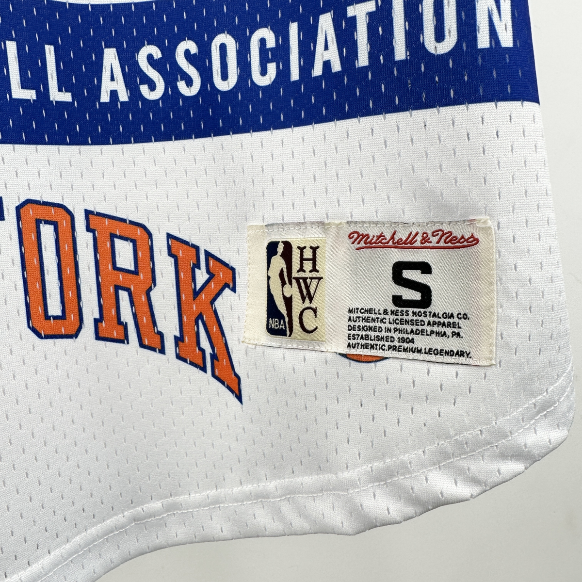Camisa NBA New York Knicks Mitchell & Ness Hardwood Classics Vintage - imagem 6