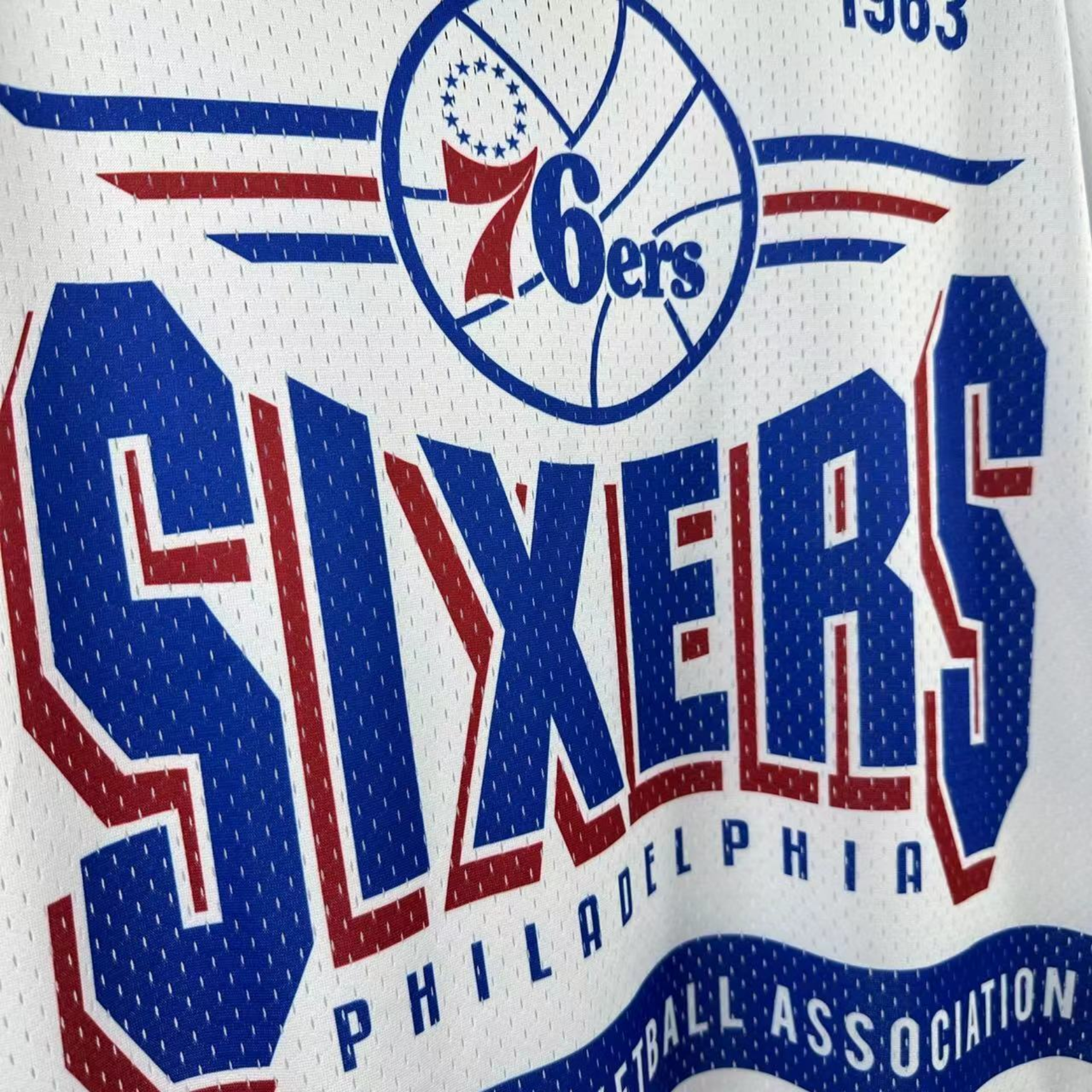 Camisa NBA Philadelphia 76ers Mitchell & Ness Hardwood Classics Vintage - imagem 9
