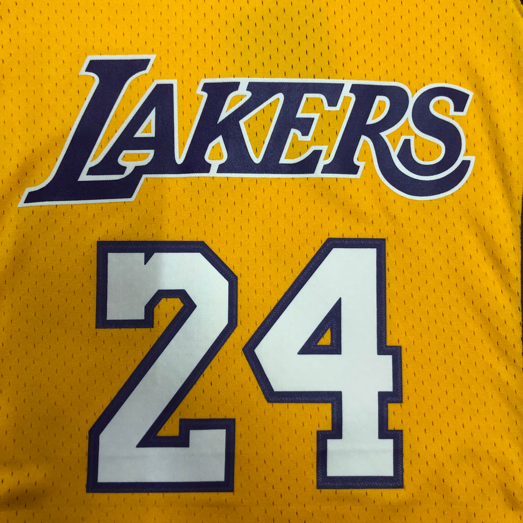 Camisa Regata NBA Los Angeles Lakers Mitchell & Ness 2008 - imagem 4