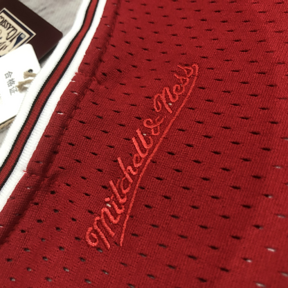 Regata Cropped Chicago Bulls Mitchell & Ness Hardwood Classics - imagem 8