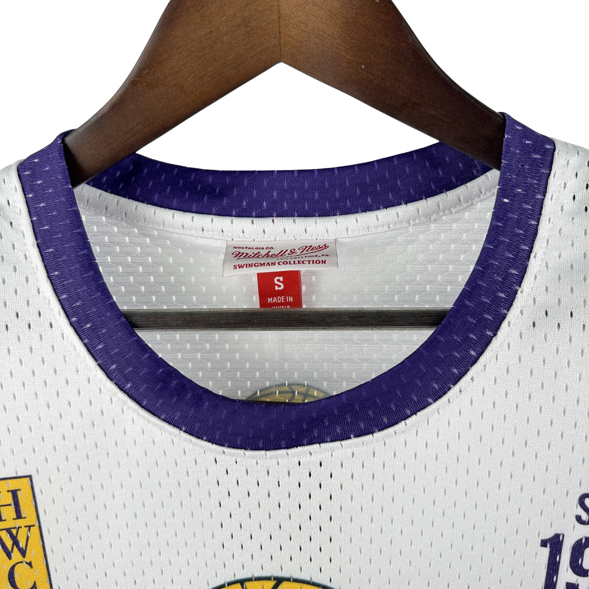Camisa NBA Los Angeles Lakers Mitchell & Ness Hardwood Classics Vintage - imagem 11