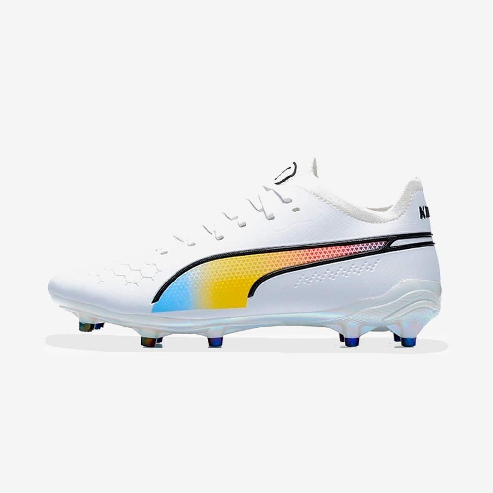 Chuteira Puma King Ultimate FG - vista frontal