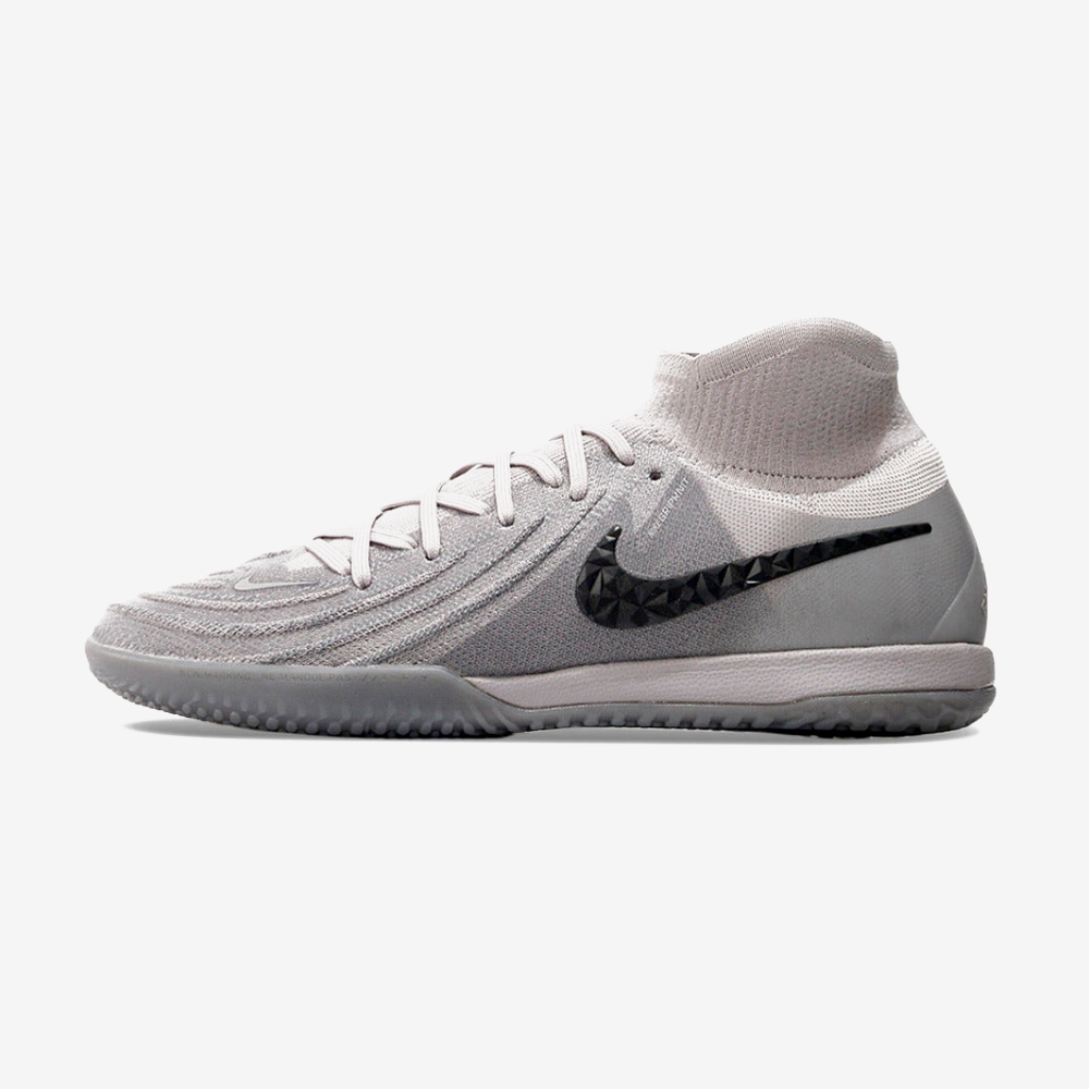 Tênis Futsal Nike Phantom Luna IC - Cinza - vista frontal
