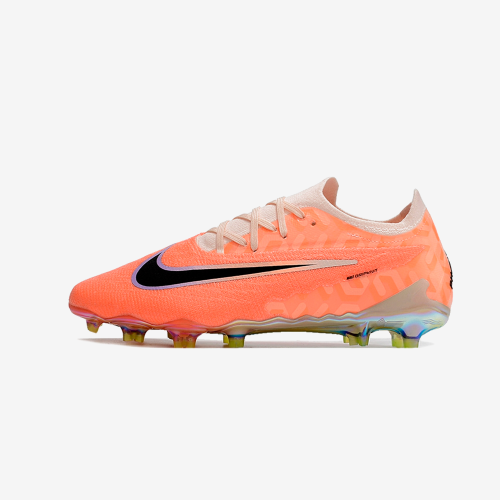 Chuteira Nike Gripknit Phantom GX Elite FG - vista frontal