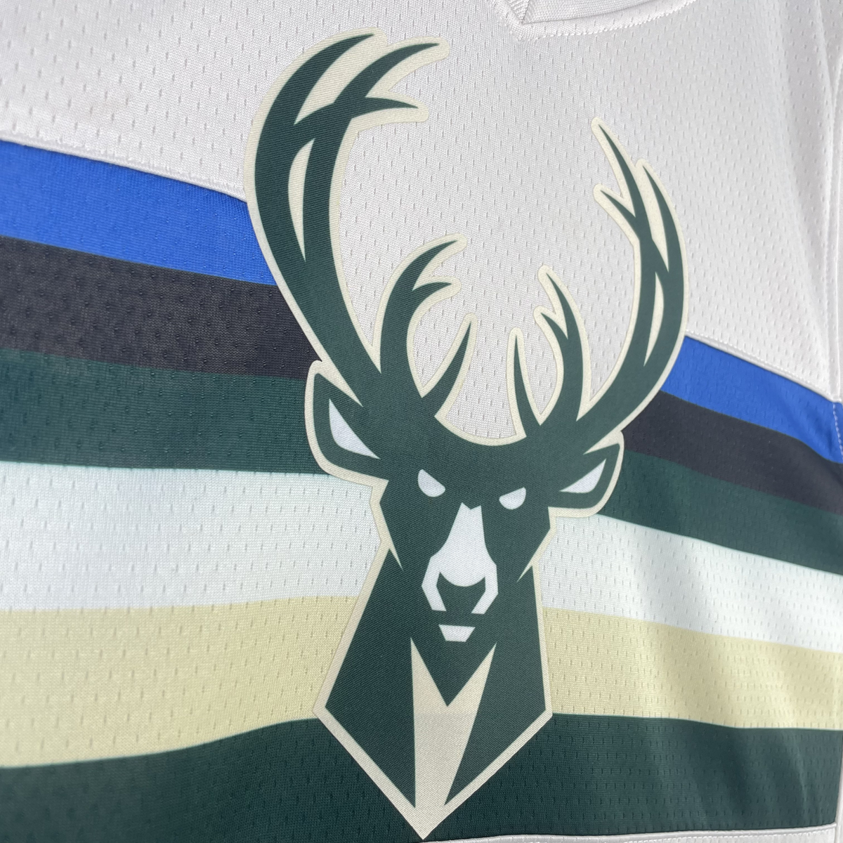 Camisa Regata Nike NBA Milwaukee Bucks City Edition 2018/19 - imagem 4