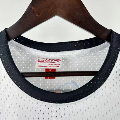 Camisa NBA Cleveland Cavaliers Mitchell & Ness Hardwood Classics Vintage - imagem 4