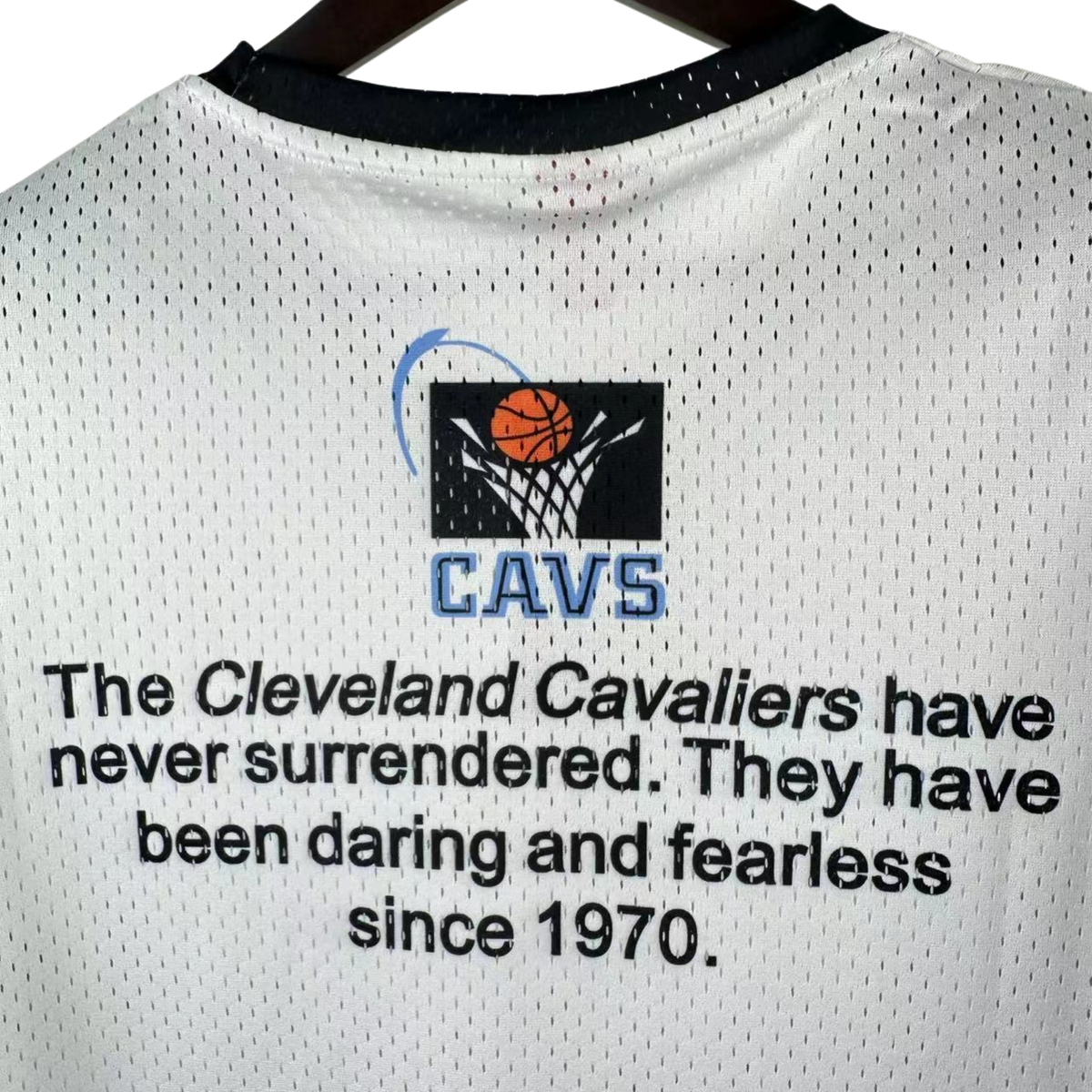 Camisa NBA Cleveland Cavaliers Mitchell & Ness Hardwood Classics Vintage - imagem 10