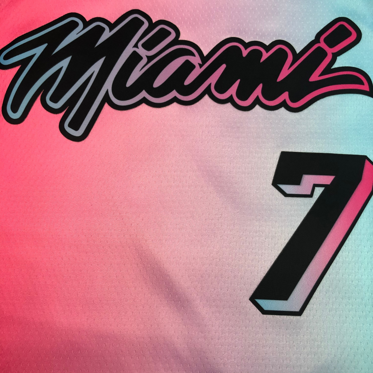 Camisa Regata Nike NBA Miami Heat City Edition 2020/21 - imagem 4