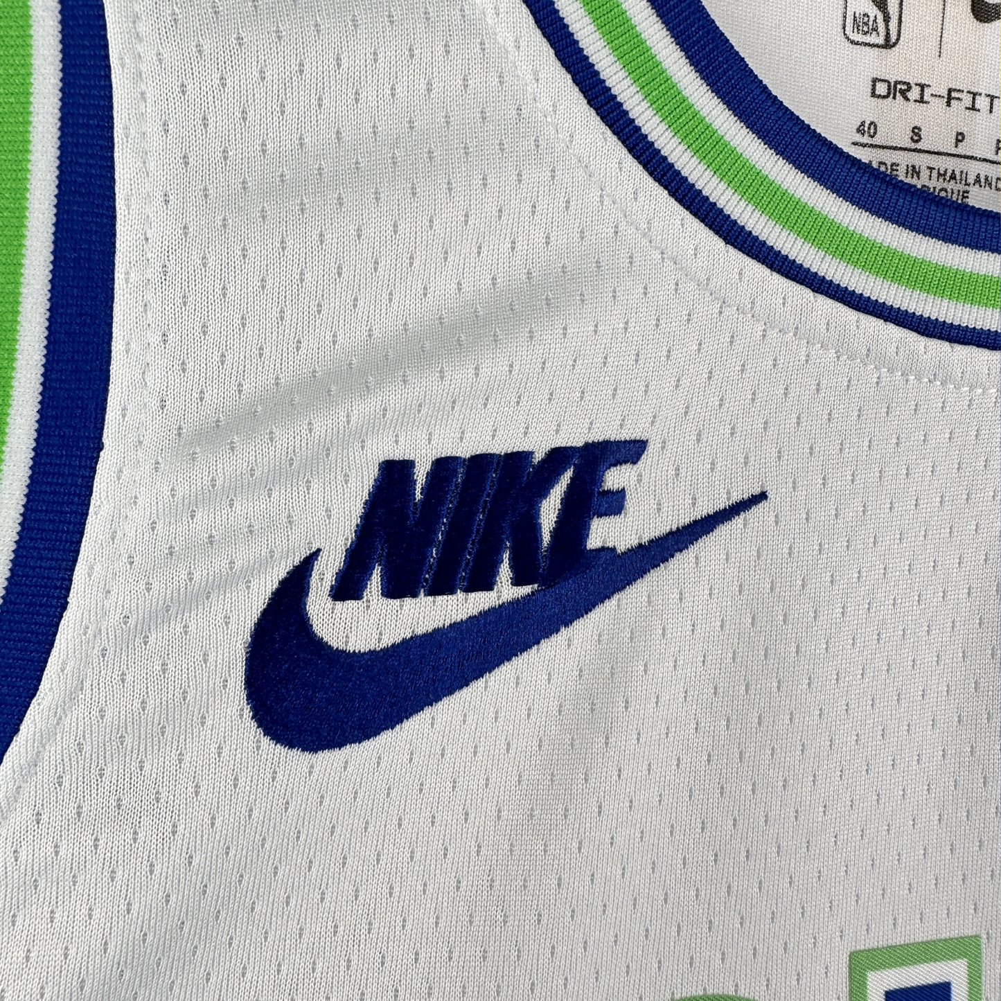 Camisa Regata Nike NBA Minnesota Timberwolves Classic Edition 2023/24 - imagem 3