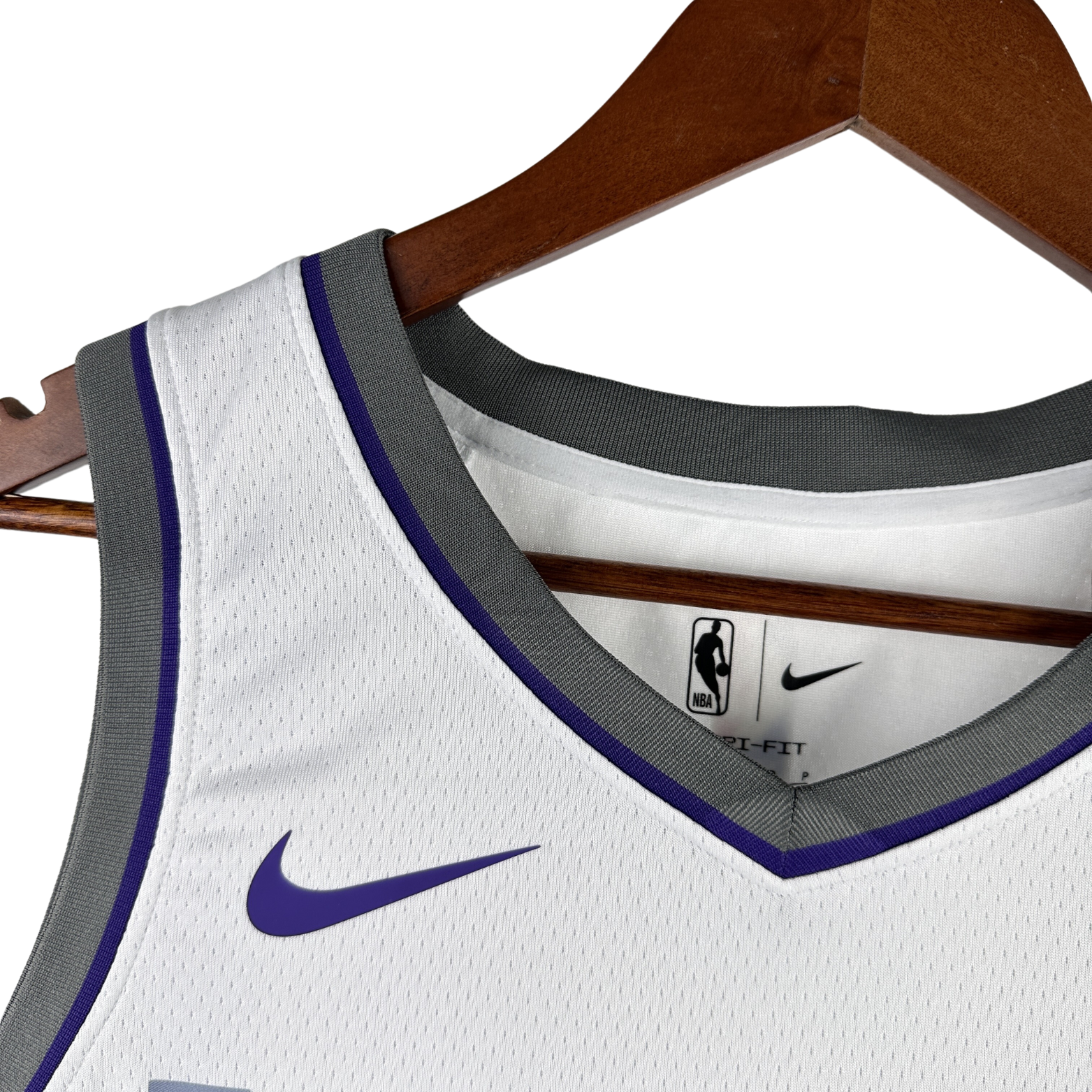 Camisa Regata Nike NBA Sacramento Kings Association Edition 2020/21 - imagem 4