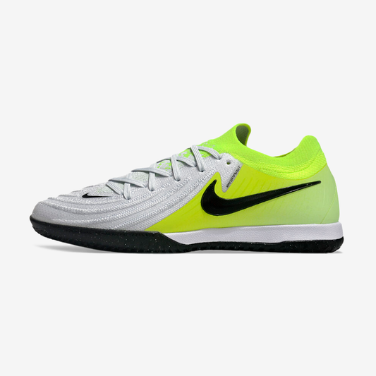Tênis Futsal Nike Phantom GX II IC - Branca e Verde - vista frontal