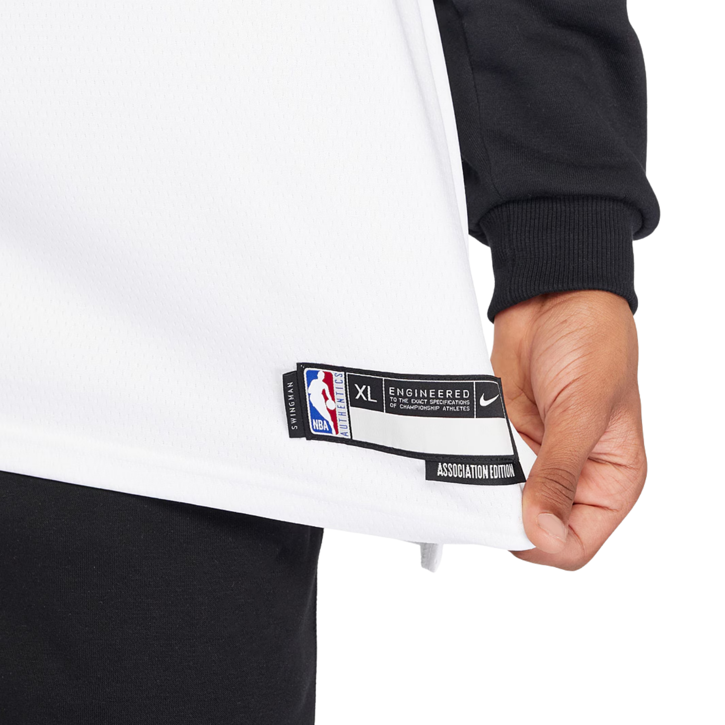 Camisa Regata Nike NBA Chicago Bulls Association Edition 2022/23 - imagem 5