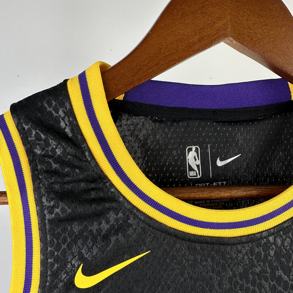 Camisa Regata Infantil Nike NBA Los Angeles Lakers - imagem 6