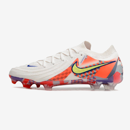Chuteira Nike Phantom GX II Edição Especial FG - vista frontal