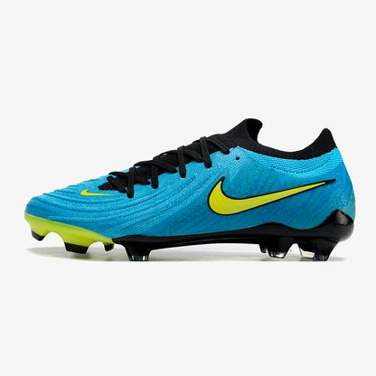 Chuteira Nike Phantom GX II FG - Azul, Verde e Preta - vista frontal