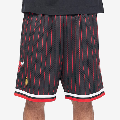 Short NBA Chicago Bulls Mitchell & Ness 1996/97 - imagem 1