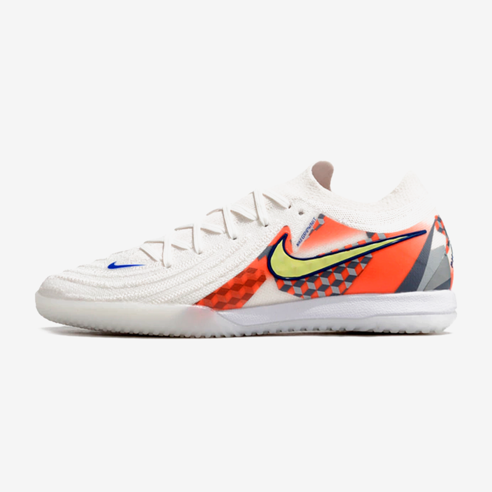 Tênis Futsal Nike Phantom GX II IC - vista frontal