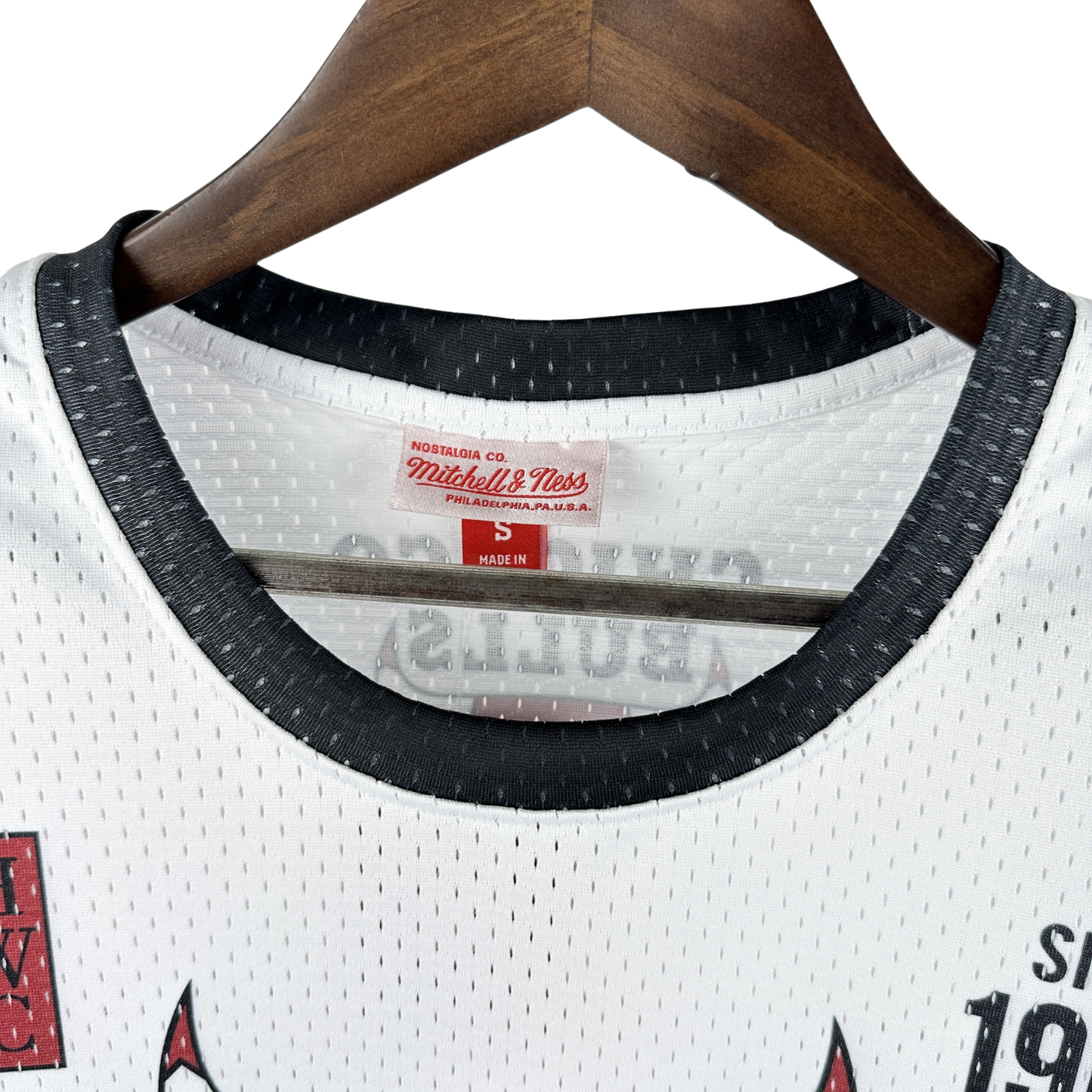 Camisa NBA Chicago Bulls Mitchell & Ness Hardwood Classics Vintage - imagem 10