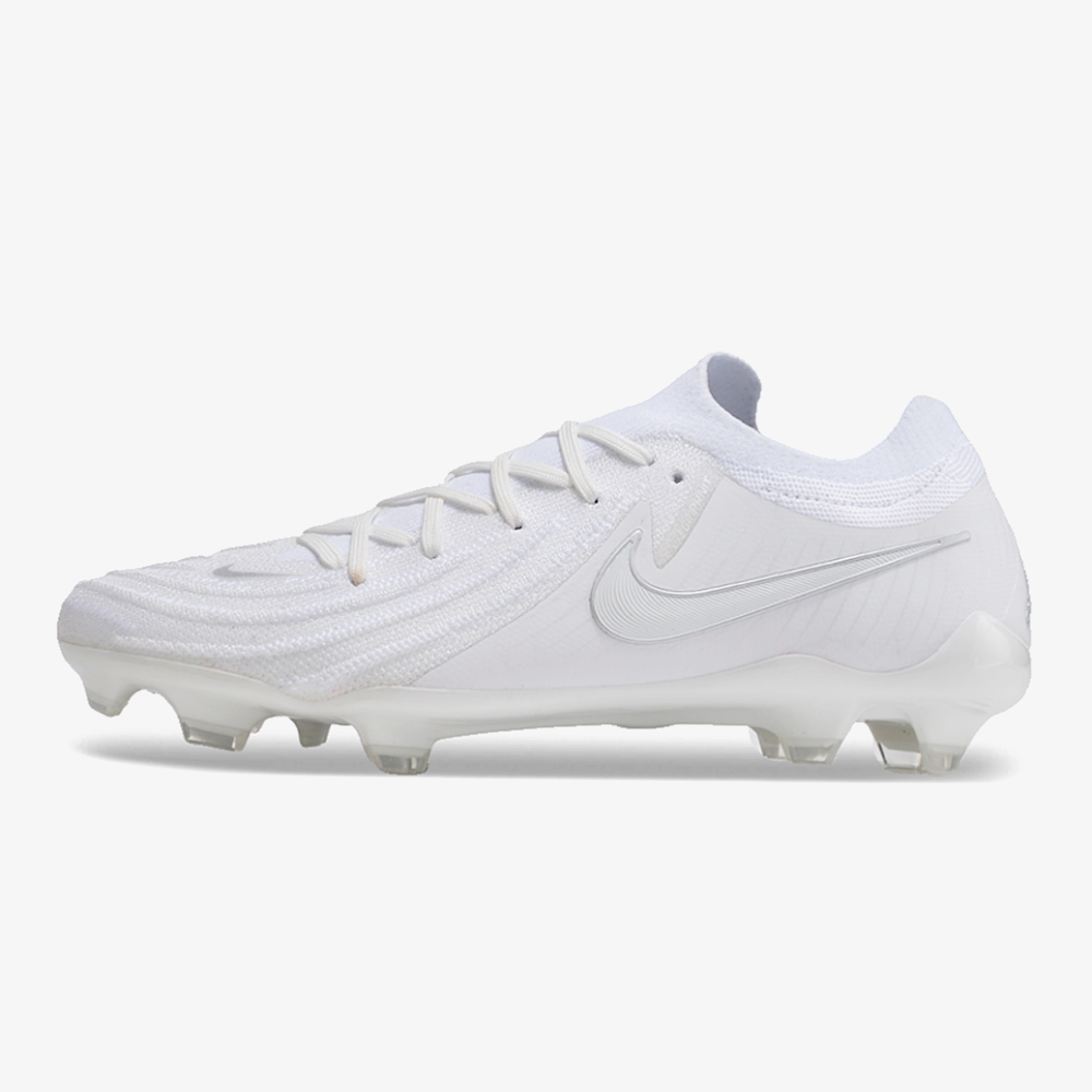 Chuteira Nike Phantom GX II FG - Branca - vista frontal