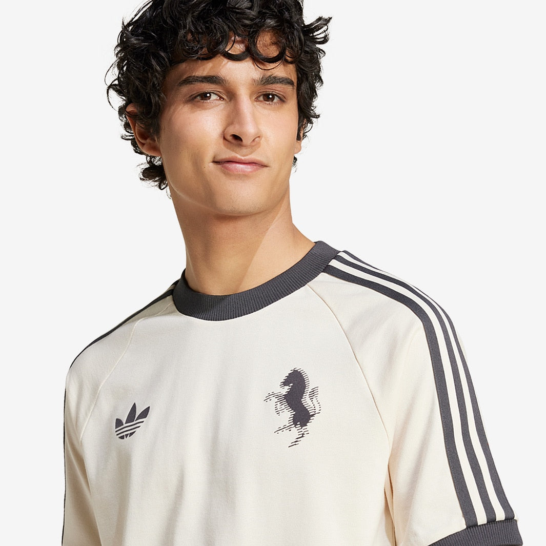Camisa Casual adidas Juventus FC 3 Stripes — imagem 4