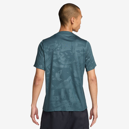 Camisa Nike Tottenham FC 2024/25 Pré-Jogo — imagem 3