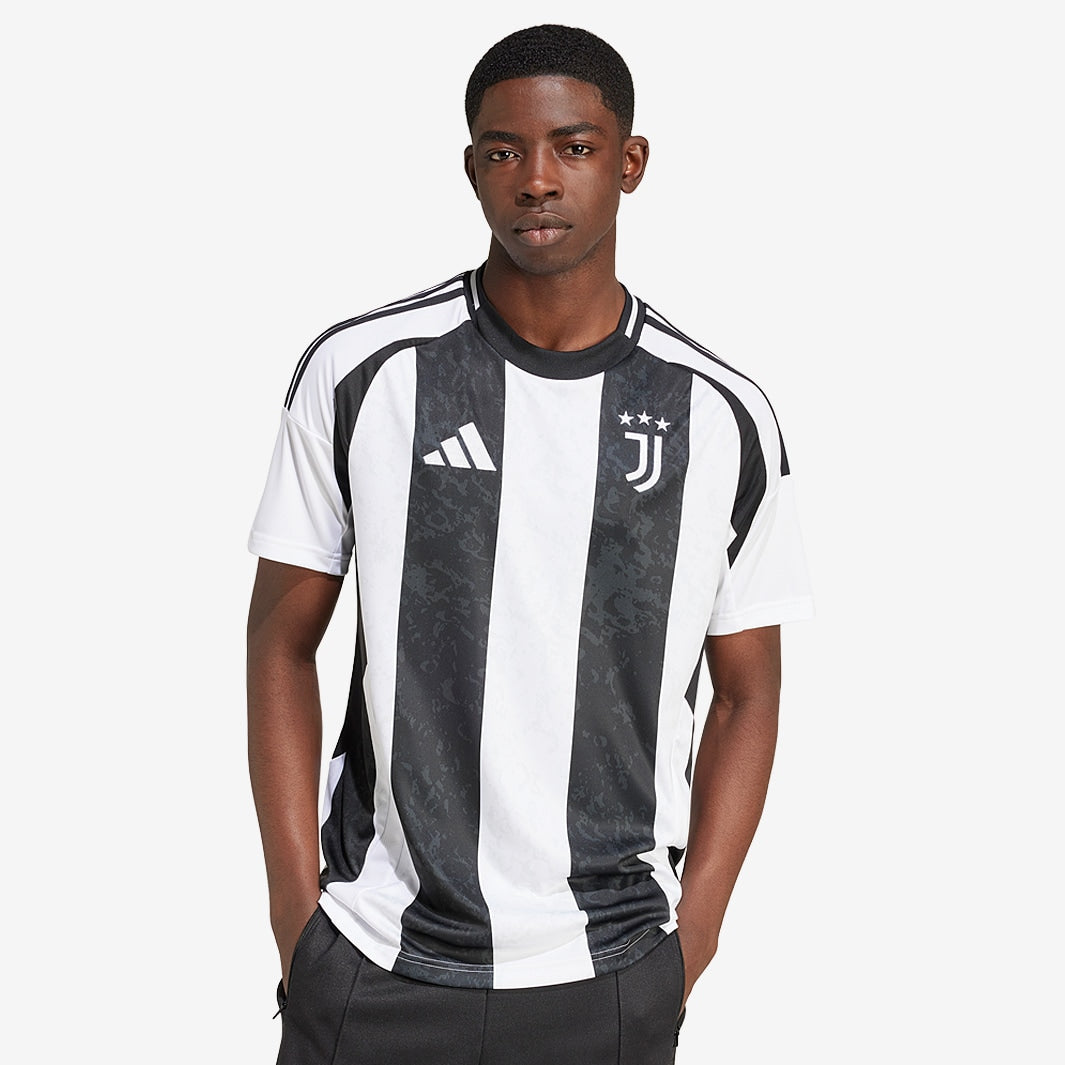 Camisa adidas Juventus FC 2024/25 I — imagem 3