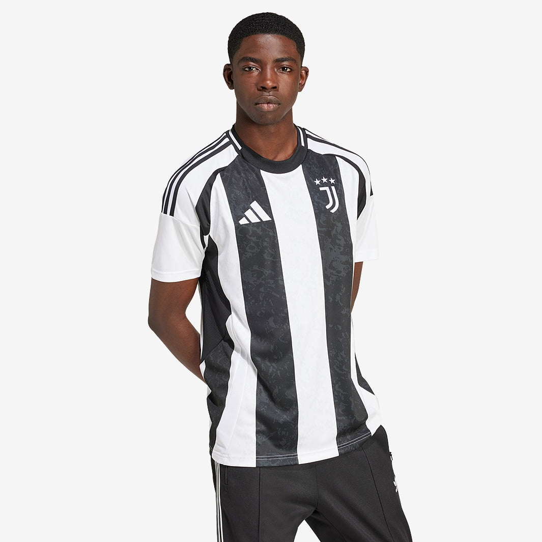 Camisa adidas Juventus FC 2024/25 I — imagem 4