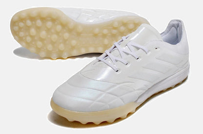 Chuteira Society Adidas Copa Pure.1 TF - vista traseira