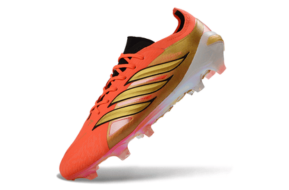 Chuteira Adidas Predator Elite 26 FG Copa do Mundo - Road to Glory Pack - Bege e Dourada - Tevo Sports SPORT*