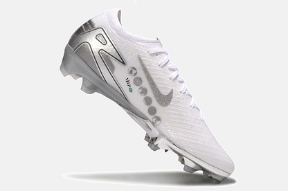 Chuteira Nike Air Zoom Mercurial Vapor 16 Edição Especial Elite FG - Branca e Prata - imagem 6