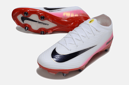Chuteira Nike Air Zoom Mercurial Vapor 16 Elite SG - Branca, Rosa e Vermelha - Fear Nothing Pack - Tevo Sports SPORT*