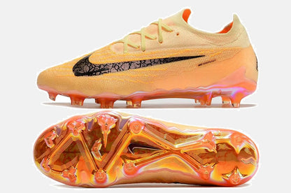Chuteira Nike Gripknit Phantom GX Elite FG - vista traseira