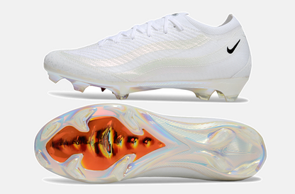 Chuteira Nike Mercurial  Air Max 95 Elite FG - Branca e Laranja - vista traseira
