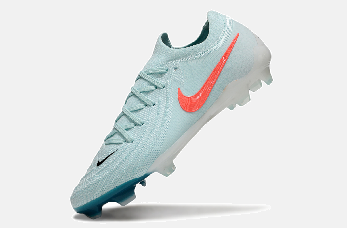 Chuteira Nike Phantom GX II FG - Branca e Azul claro -  Pack Mad Energy - imagem 5