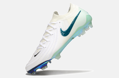 Chuteira Nike Phantom GX II Edição Especial FG - Branca e Verde - imagem 5