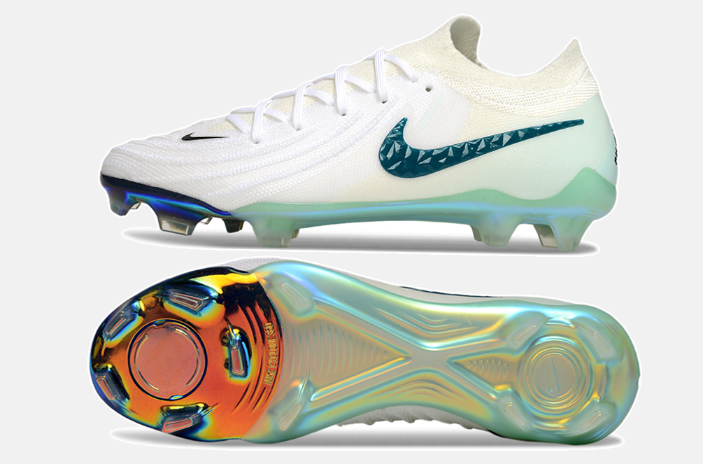 Chuteira Nike Phantom GX II Edição Especial FG - Branca e Verde - vista traseira