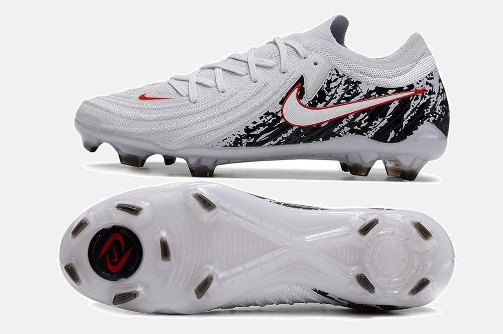 Chuteira Nike Phantom GX II FG - Branca, Preta e Vermelha - vista traseira