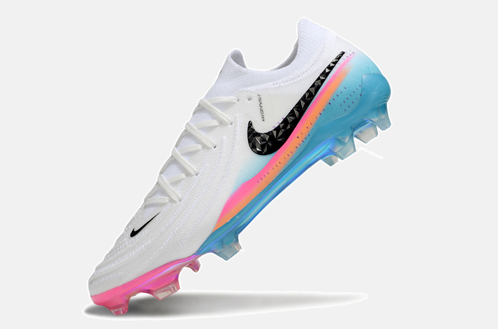 Chuteira Nike Phantom GX II Edição Especial FG - Branca, Rosa, Laranja e Azul - imagem 5