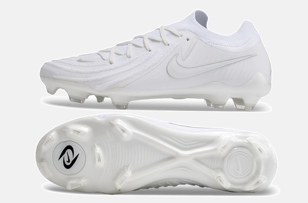 Chuteira Nike Phantom GX II FG - Branca - vista traseira