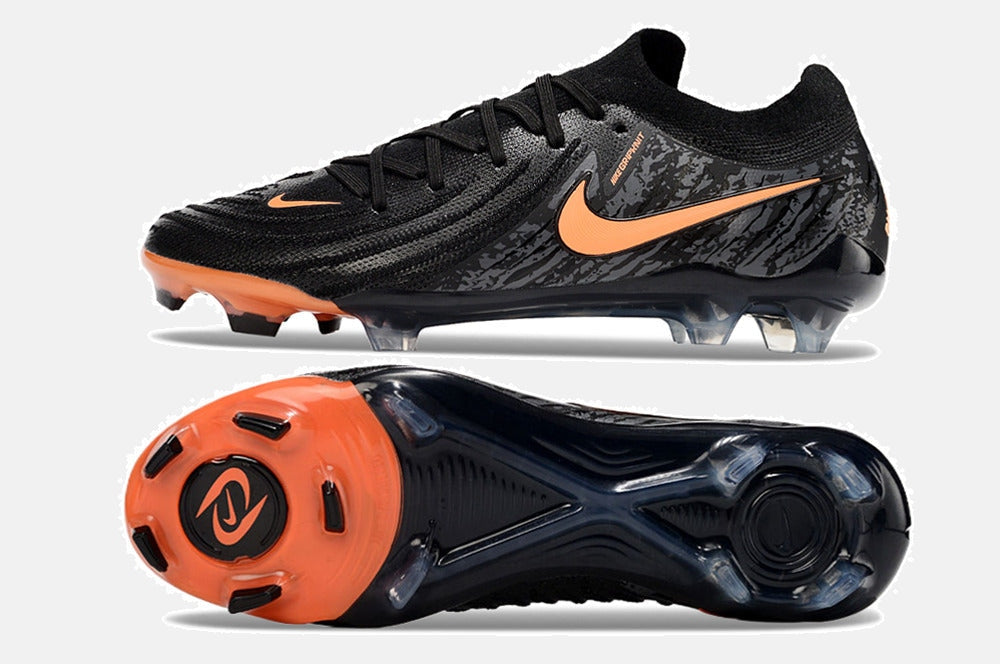Chuteira Nike Phantom GX II FG - Preta e Laranja - vista traseira