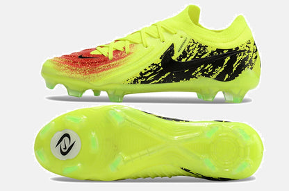 Chuteira Nike Phantom GX II Edição Especial Haaland FG - Verde, Preta e Vermelha - vista traseira