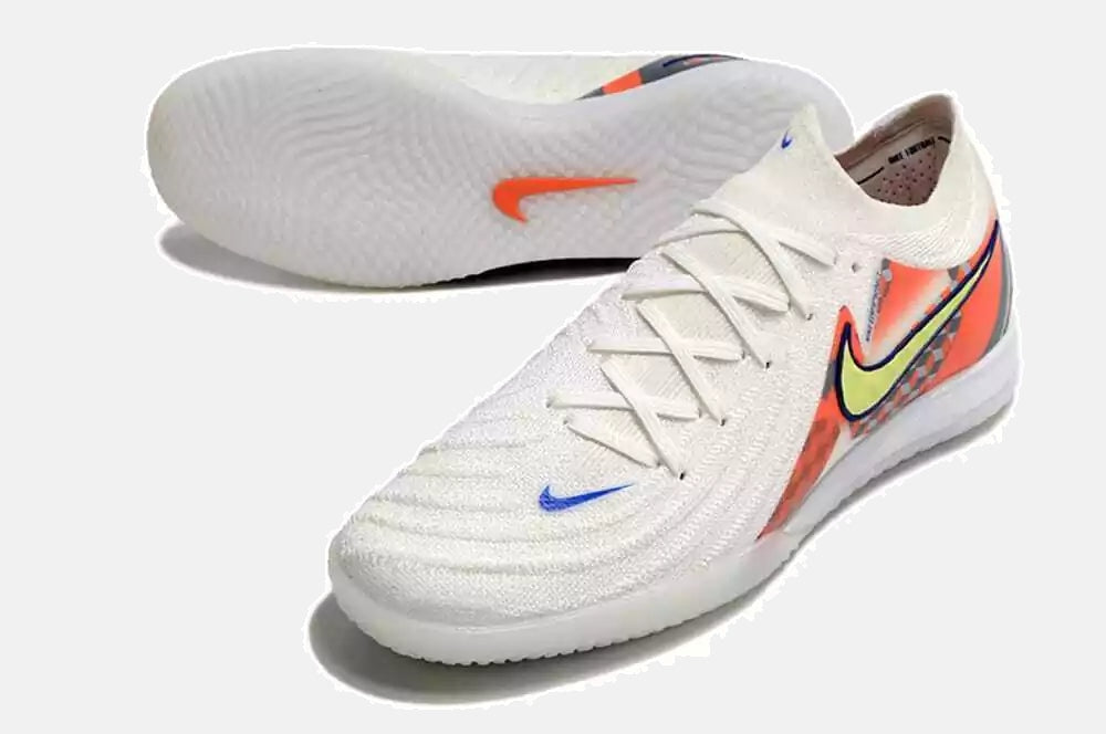 Tênis Futsal Nike Phantom GX II IC - detalhe