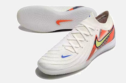 Tênis Futsal Nike Phantom GX II IC - detalhe
