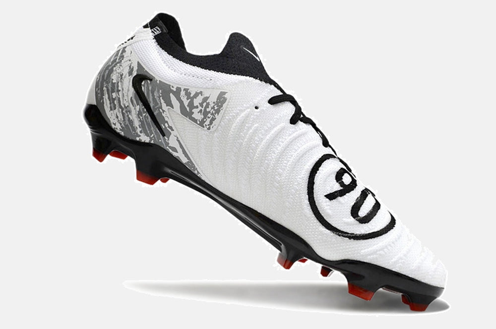 Chuteira Nike Phantom GX II Total 90 FG - Branca, Preta e Vermelha - imagem 6