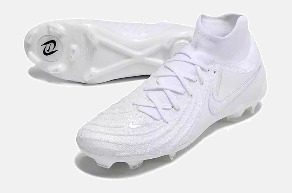 Chuteira Nike Phantom Luna II FG - vista traseira